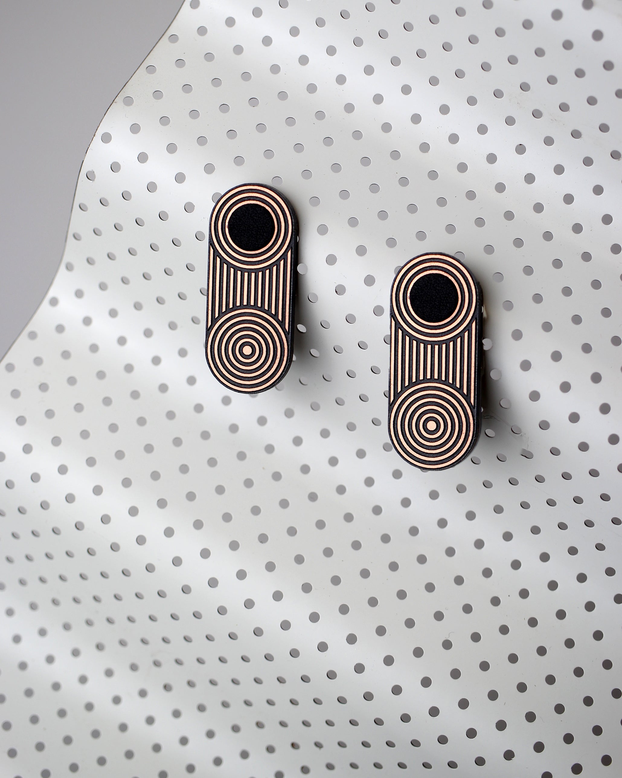 2020s : copper&black